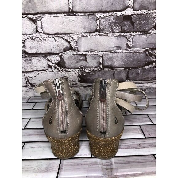 Ahnu Trolley Huarache Gray Leather Back Zip Wedge Sandals Women Sz 8.5M US/39EU - Picture 4 of 16